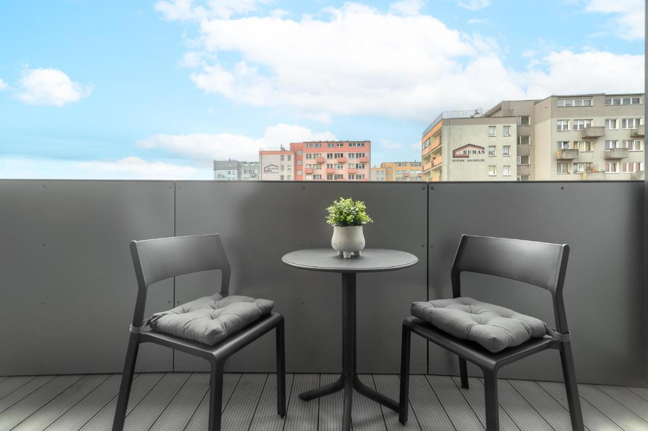 Comfy Apartments 4-5Th Floor Hanza Tower - Sauna & Pool 什切青 外观 照片